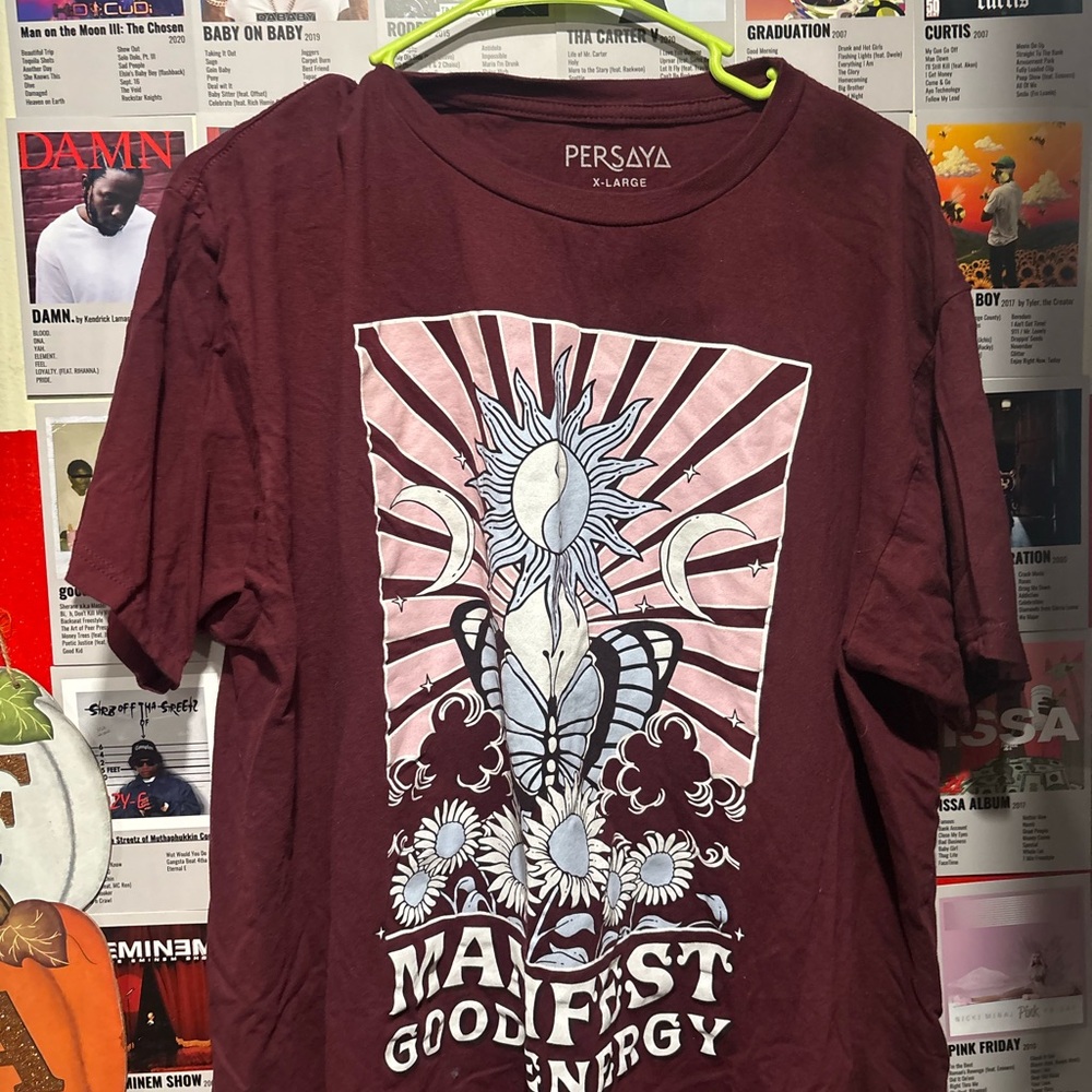 Persaya Red Short Sleeve Tee with Graphic Design